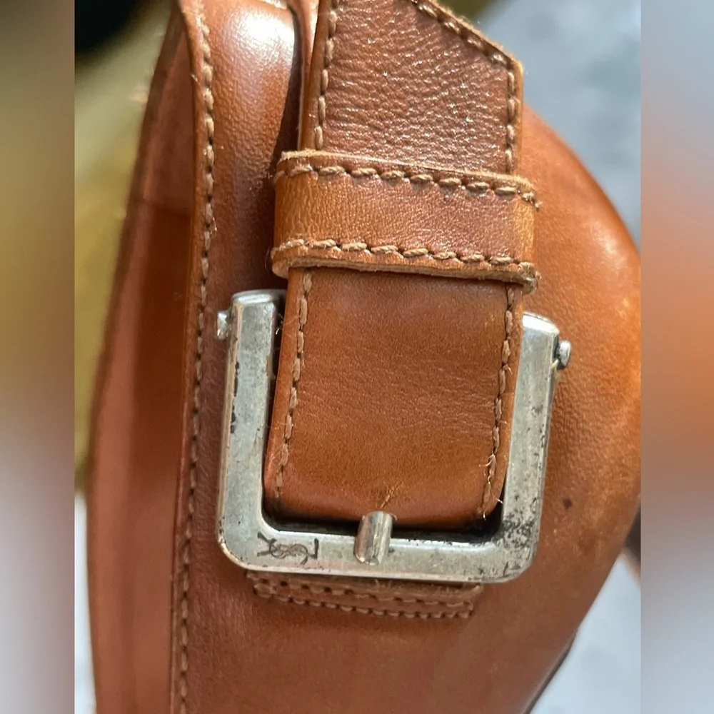 Yves Saint Laurent leather pointed toe pumps, buckle accent, needs heel taps, 37 - Picture 14 of 15